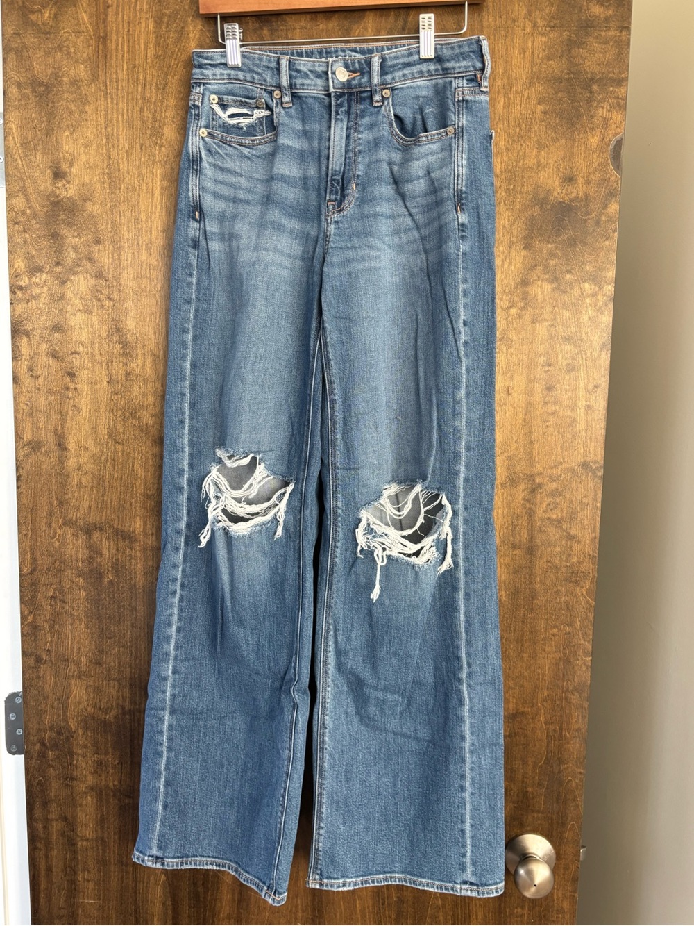 American Eagle Outfitters Wide-Leg High-Rise Distressed Jeans - Medium Blue - Picture 3 of 5